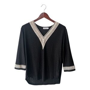 Liofoer Black 3/4 Sleeve V Neck Blouse Embroidered Detail Size L Women NWOT